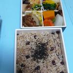 ブラウンライスデリオモテ - 二段重　しっかり弁当