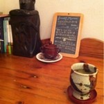 カフェ分福 - 白棒茶600円