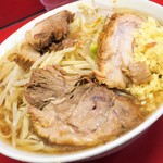 ラーメン二郎 - ラーメン小＋ニンニク多め