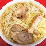 ラーメン二郎 - ラーメン小＋ニンニク多め