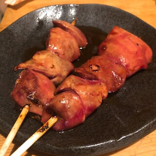 新宿で美味しい焼き鳥が食べたい おすすめの人気店12選 食べログまとめ 新宿で美味しい焼き鳥が食べたい おすすめの人気店12選 食べログまとめ