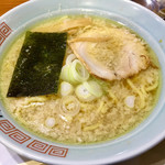 らーめん昭和屋 - 醤油らーめん(こってり・太麺)529円