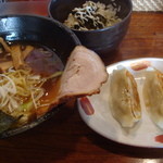 つけめん　いちよし - ラーメンセットです。