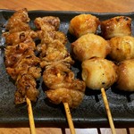 焼き鳥ギャング - 鶏皮・うずら豚巻き