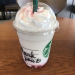 Sutabakkusu Kohi - ストロベリーベリーマッチフラペチーノ ホワイト