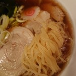 ラーメン居酒屋 ポカラ - 麺はこんな感じ
