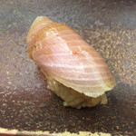 すし匠 - 鰤 握り