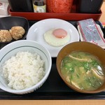 なか卯 - 唐揚げだけなのになんか豪華な感じになりました。