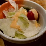 豊丸水産 - 【2019.5.10(金)】本日のワンコインランチ(シーフードカレー)500円の野菜サラダ
