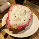 焼肉 ジャンボ - ドラゴンフルーツ