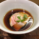 Raamen Sando - 鶏油とチャーシュー、ミツバの鶏スープ