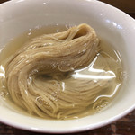 らあめん サンド - 自家製粉の全粒粉麺。トロトロ昆布水が旨い！