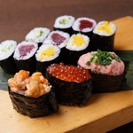Sushi Izakaya Mangetsu - 巻き物も充実
