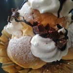 パティスリ・ル・スィエル - プロフィットロール（アップ）