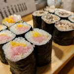 天史朗鮨 - 細巻き　トロたく巻き、ゲソの塩辛巻き