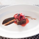 Bistro East  - セットメニューはドリンクかデザートどちらか選べます