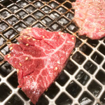 神戸牛焼肉&生タン料理 舌賛 - 焼肉②