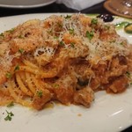 Osteria Meta-Meta - 自家製サルシッチャと白いんげんのトマトソースパスタ(´- `*)