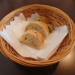 She Inaba - セットのパン