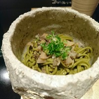 野嵯和 - 茶蕎麦の鮑肝和え　隠し味に辛子
