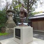 Kehisoba Amano - 境内の松尾芭蕉像