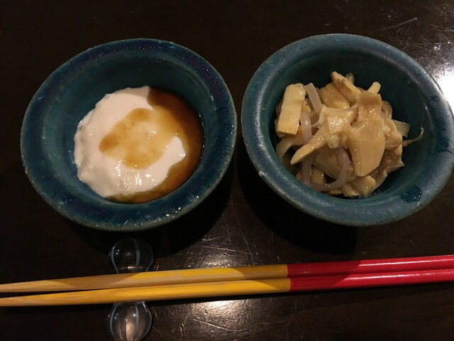 ジーマミー豆腐 マーマチ昆布〆 セーイカのユッケ アーサぼろぼろじゅーしー By Merfolk King 旬菜処 びいどろ 美栄橋 居酒屋 食べログ ジーマミー豆腐 マーマチ昆布〆 セーイカのユッケ アーサぼろぼろじゅーしー By Merfolk King 旬菜処 びいどろ 美栄橋 居酒屋 食べログ