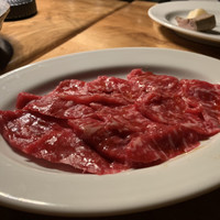 カルネジーオ イースト - 