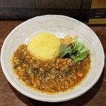 SPICY CURRY 魯珈 - 谷中生姜ほのかに薫るスパイスフル鶏キーマカレー