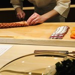 たかおか - タコの大きな足！
      1匹丸ごとを見たら驚くほどの巨大タコでしょうね^_^