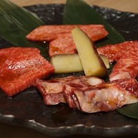 近江うし 焼肉 にくTATSU 青山本店 - 