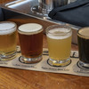 Karl Strauss Brewing Company - ドリンク写真:LITTLE A' THIS, LITTLE A' THAT FLIGHT。 4oz×４杯で７ドル。