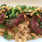 ダブルドアーズ 本店 - 和牛ステーキwithガーリックライス アップ