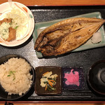 虎連坊 - 本日の焼魚定食 1000円