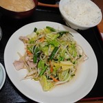 二味 - こちらはご飯普通盛り