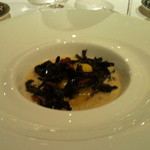 レ セゾン - 2011.12 オマールエビとリ・ド・ヴォーのラビオリとトロンペット茸