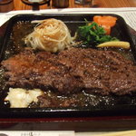 寛屋 - 一番ｇ数の多い、満足ＳＥＴのハンバーグです。