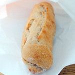 トシオークーデュパン  - プチバゲットカンパーニュ170円