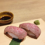 Kuroushi Yakiniku Mokkori - 和牛握り