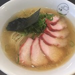 八雲 - 2019年5月時点  白醤油チャーシュー麺¥1.150