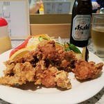 ロビン - 唐揚げとビールで祝福