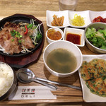 韓美膳 - 豚カルビセット