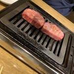 Yakiniku Tombi - 