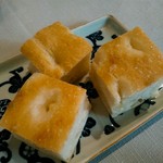 アレグロ コン ブリオ - 自家製なのかな、フォカッチャはおかわり出来ます。２回おかわりしたら、お腹は程好く膨れた。