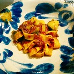 アレグロ コン ブリオ - プリモ：鴨肉と芽キャベツ、ジャガイモのラグー タリアテッレ