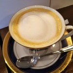 レイアウト カフェ JB+ - カフェラテ 500円