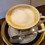 レイアウト カフェ JB+ - カフェラテ 500円