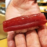 鮨処 多田 - 握り　鮪赤身