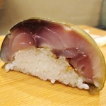 鮨処 多田 - 棒寿司　シャリコマの鯖寿司