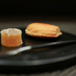 レストラン ラ・フロレゾン・ドゥ・タケウチ - LE CAFÉ ET SES PETIT'S FOURS 珈琲、小菓子と共に☆