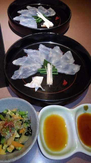 郡山のふく家（ふくや）で本格ふぐ料理を堪能 &ndash; 旬の味と心温まるサービス